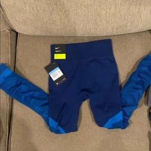 Girls tight fit leggings